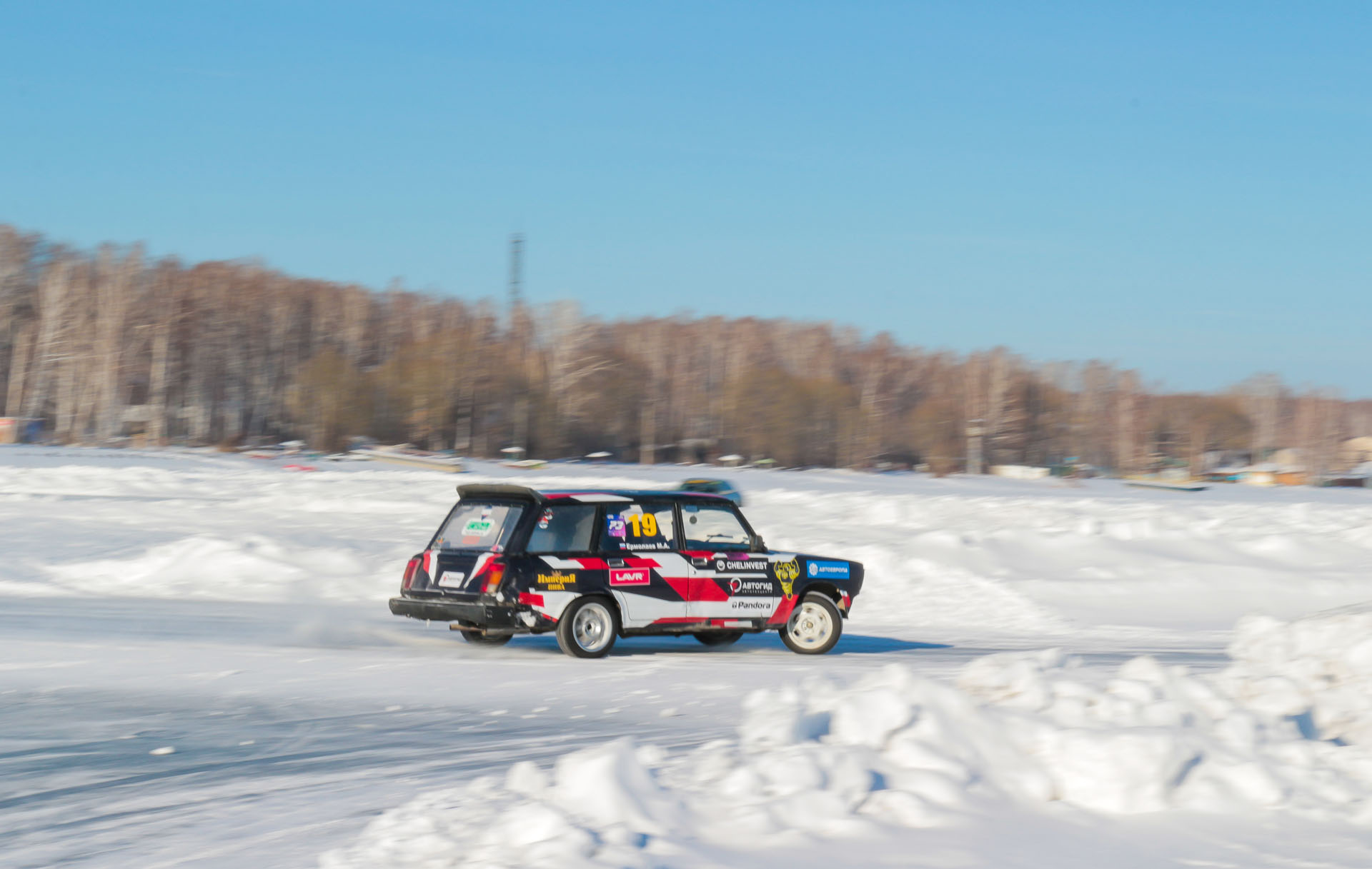 Ford Focus 1 зимний дрифт