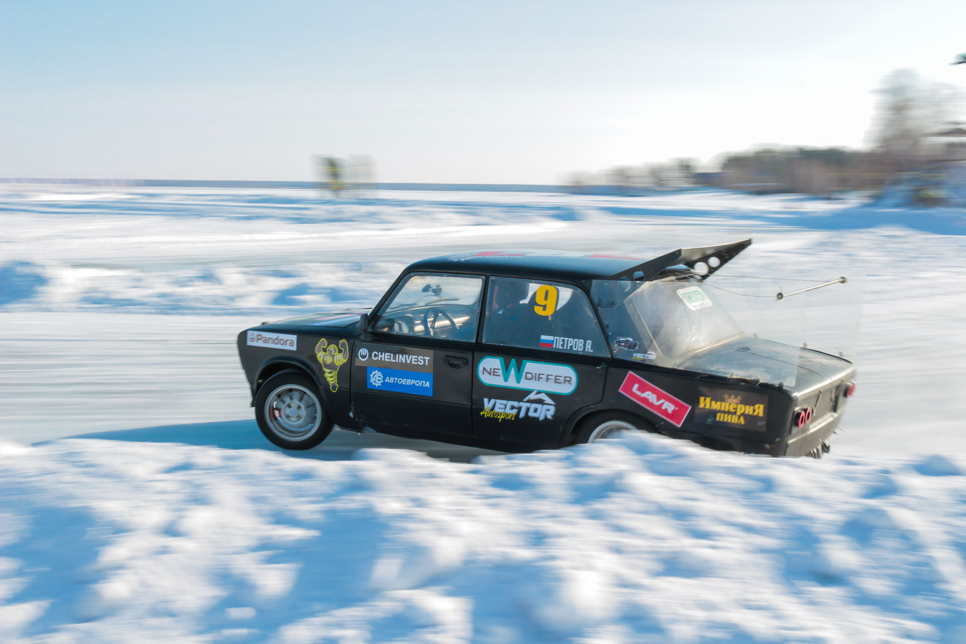 Ford Focus 1 зимний дрифт