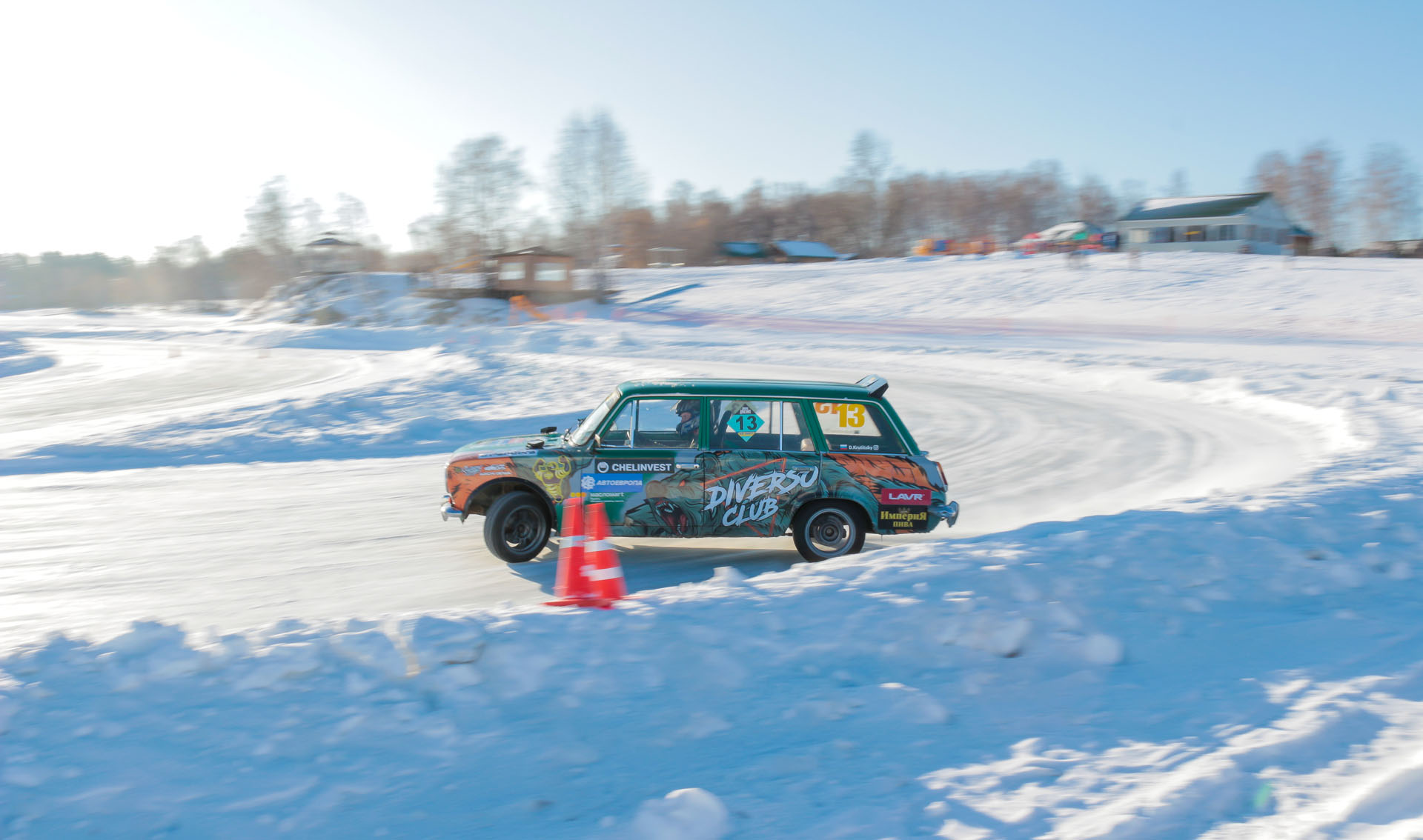 Ford Focus 1 зимний дрифт